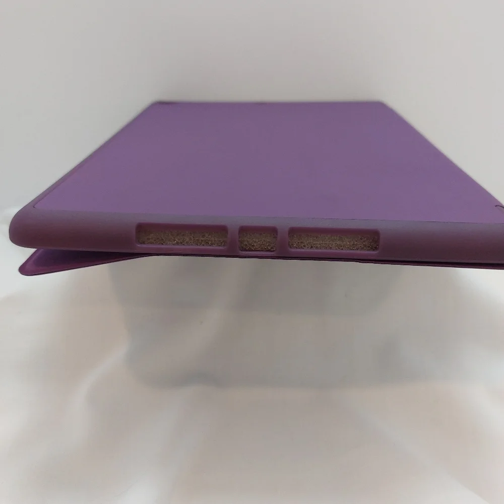 Folding Tablet Case Wallet Style‎ Purple Pre-owned Unused